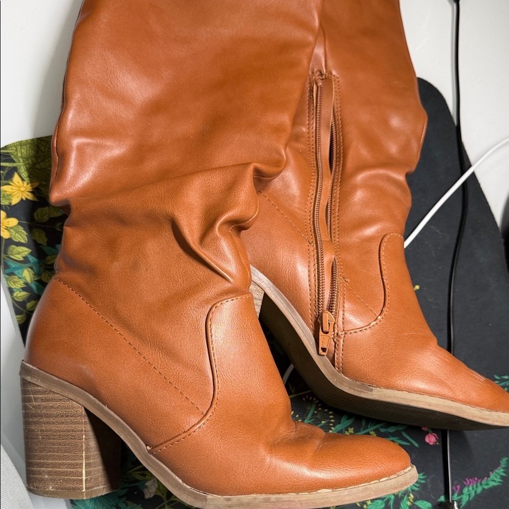 Universal Thread Women's Orange Heeled Boots